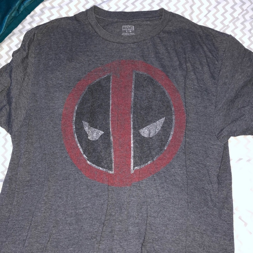 Deadpool shirt